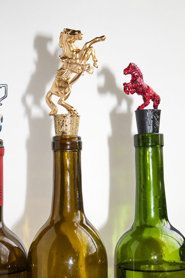 DIY-equestrian-wine-bottle-stoppers