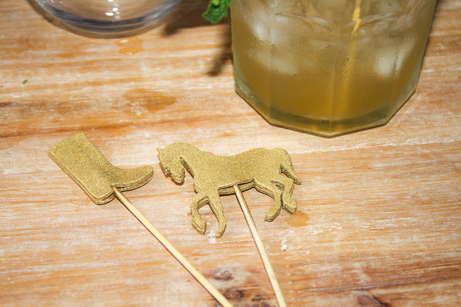 DIY Gold Kentucky Derby Cocktail Stirrers, cheers!