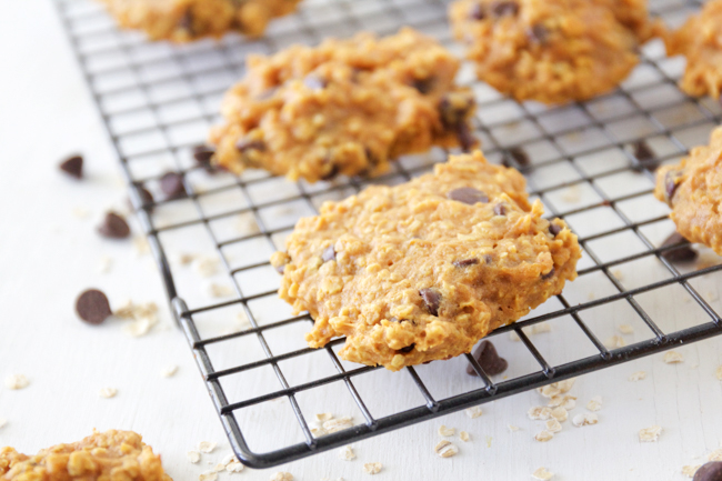 Soft and chewy Pumpkin Oatmeal Chocolate Chip Cookies with just a hint of cinnamon