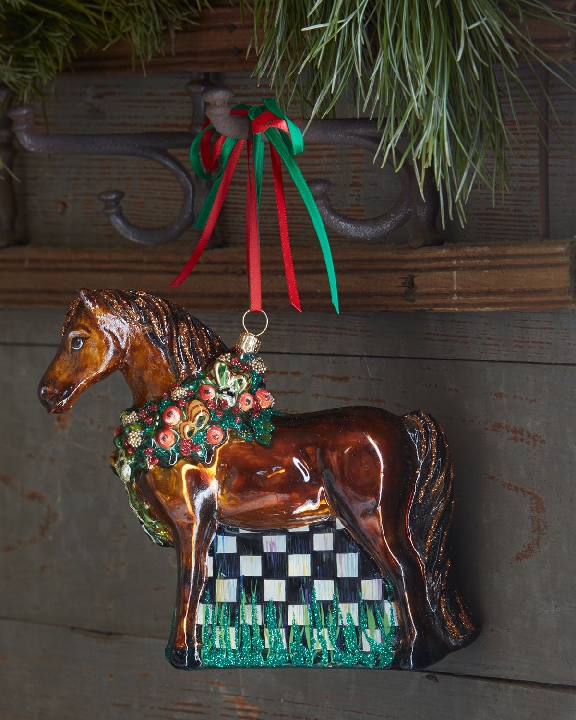 Best in show horse ornament