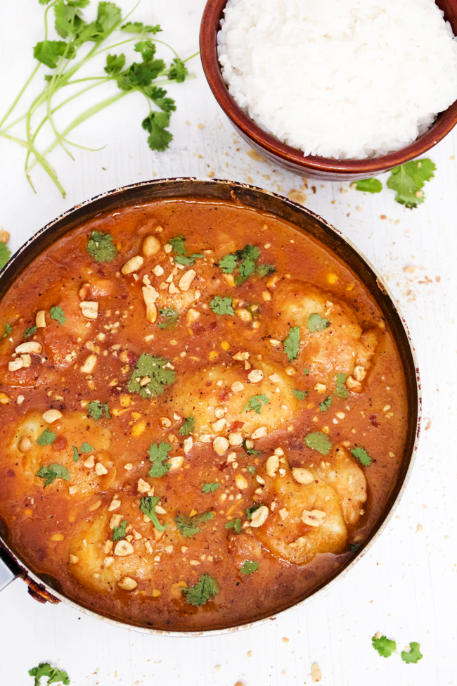 One pan skillet chicken breasts with spicy peanut sauce and rice