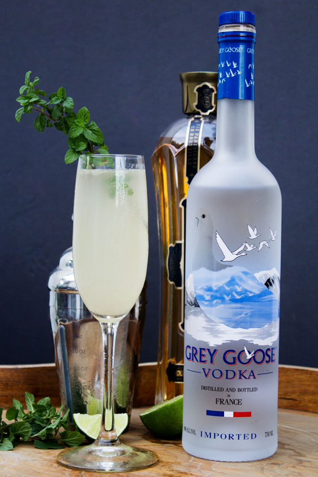 melon Motley lineal Grey Goose Le Fizz - A Holiday Cocktail - Horses & Heels